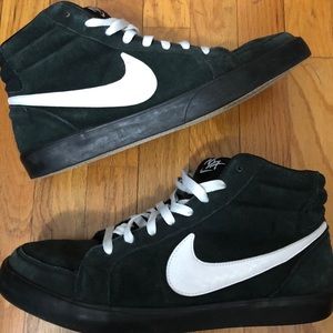 Nike “NYX Collection” Blazer Mid (2008)